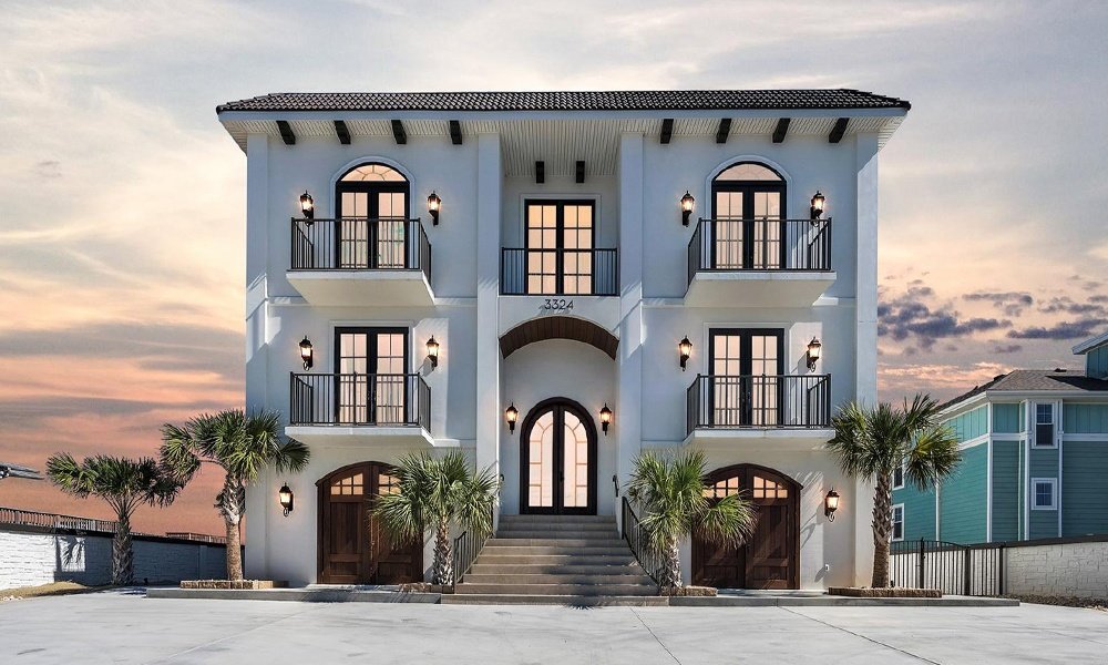The 100 Collection: A New Standard for Luxury Vacation Homes in Sandbridge 