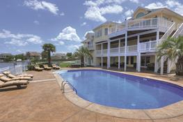 Pool Homes