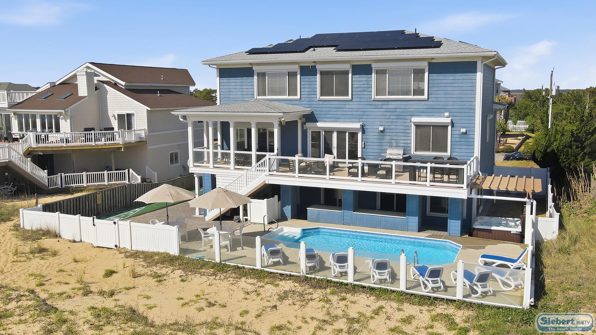 Summer Wind Exterior