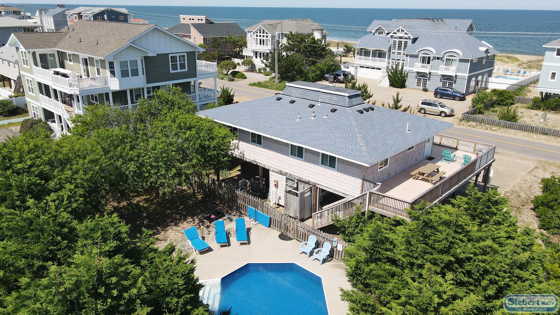 Sandsong Exterior