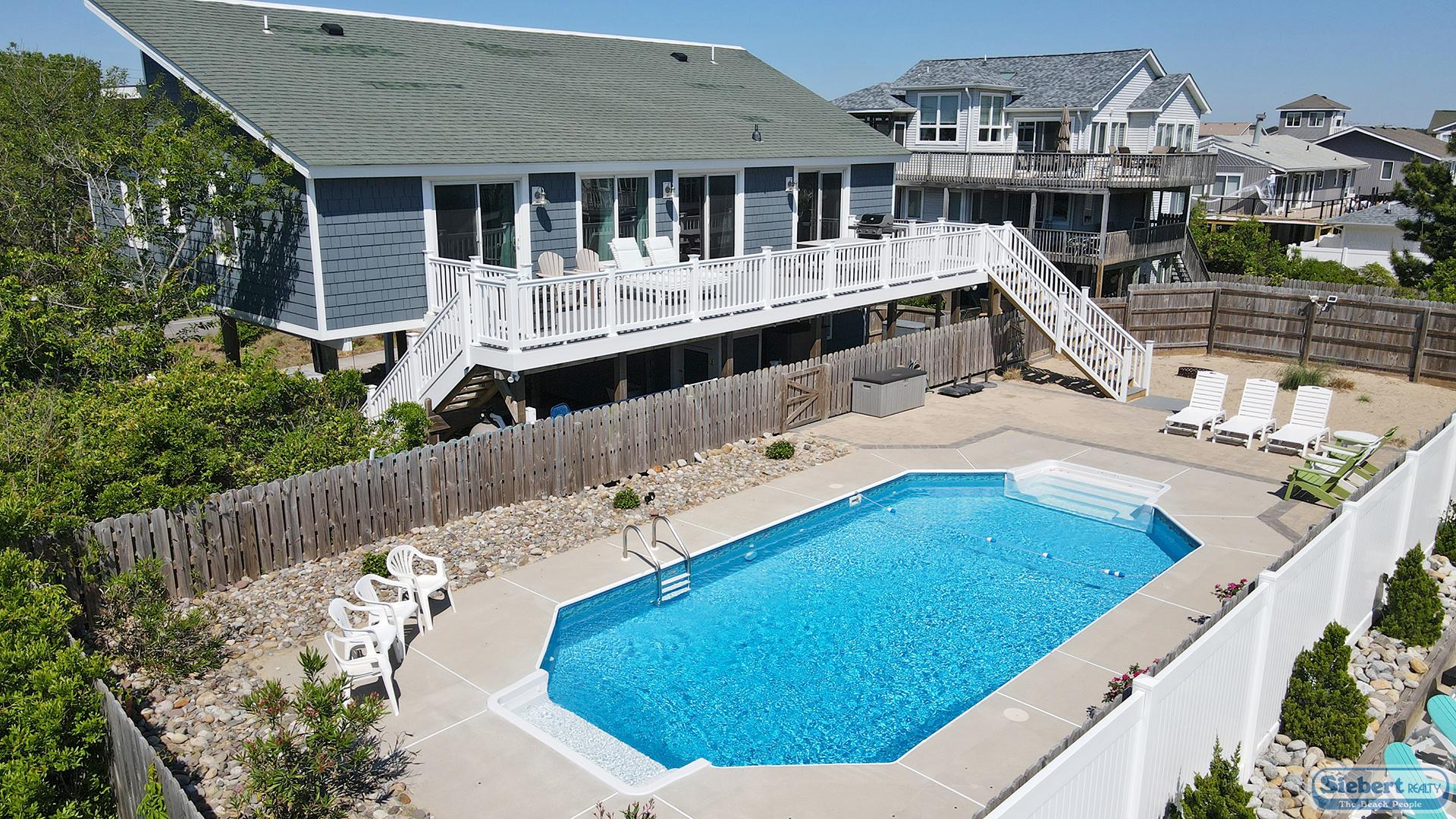 Islander Exterior