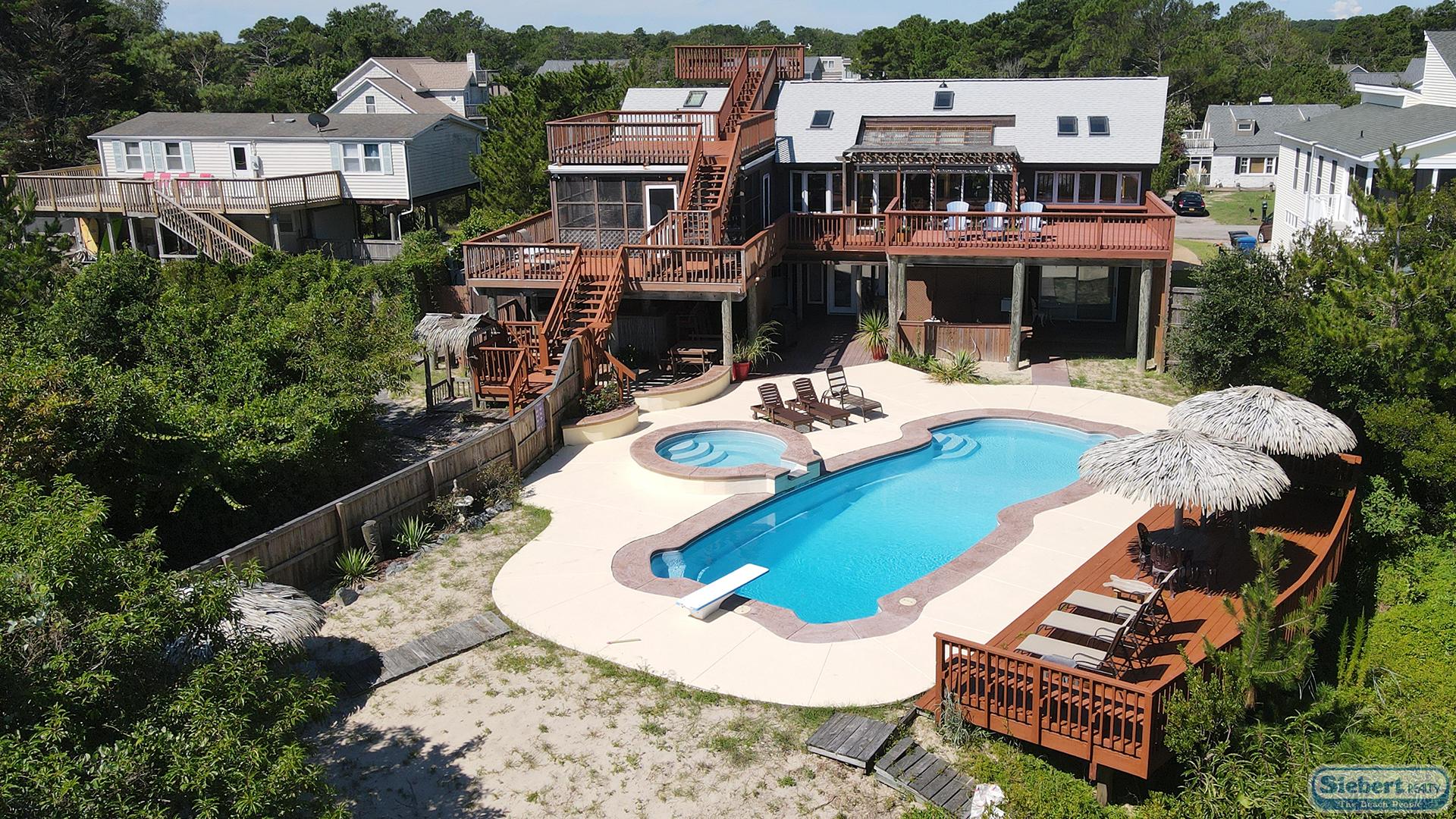 Ocean Rider Exterior